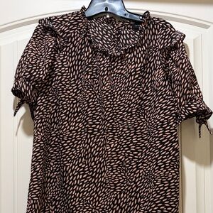 Who What Wear Black and Pink Patterned Blouse